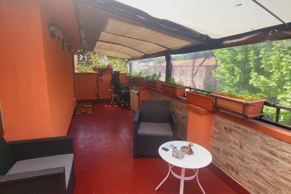 Casa Semi Indipendente In Vend
