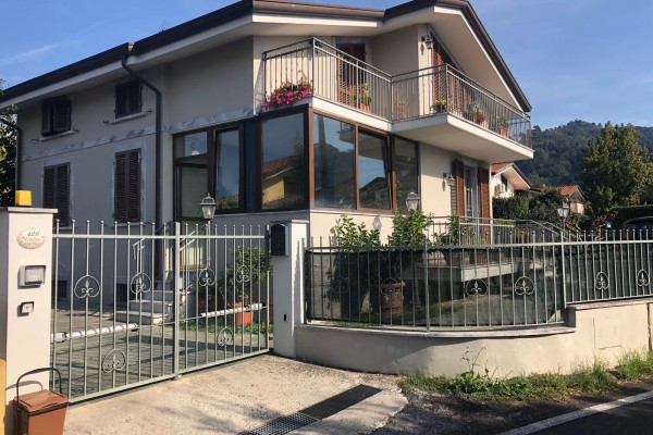 Villa In Vendita A Massarosa