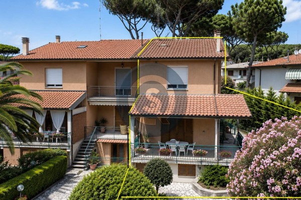 Three-family Villa