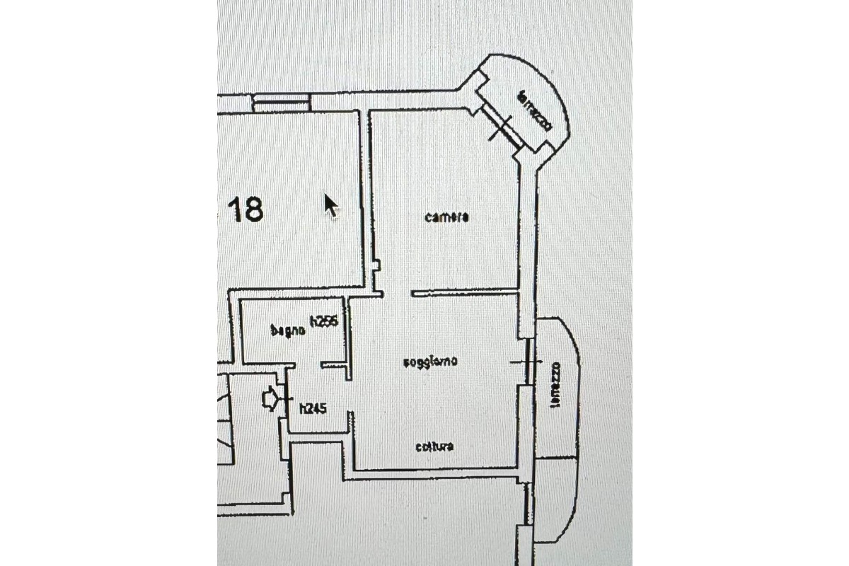 Agenzia Immobiliare RB Immobiliare di Rosario Benigno - Planimetria 1