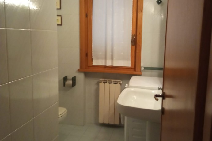 Appartamento in Vendita a Massa 7 