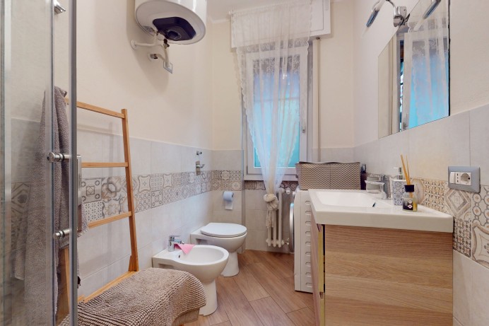 Appartamento in Vendita a Milano 4 