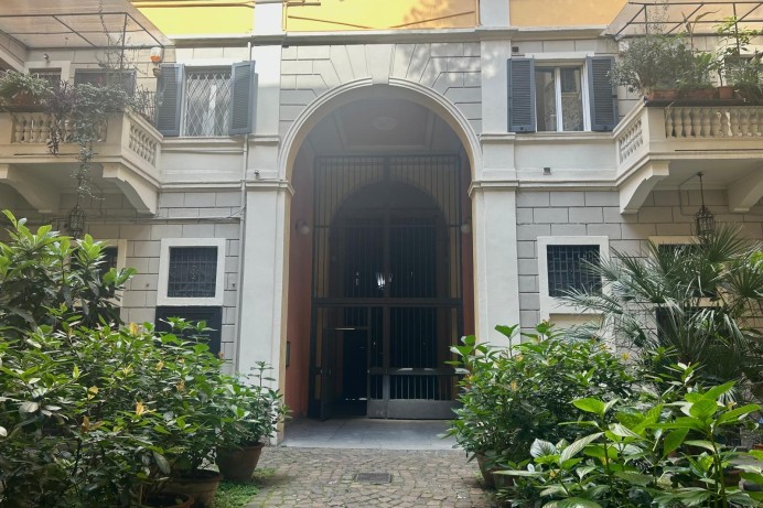 Bilocale in Vendita a Milano 13 