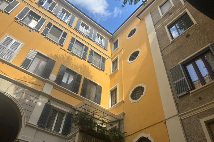 Bilocale in Vendita a Milano 16 