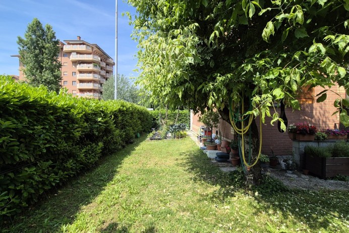 Villa in Vendita a Segrate 19 