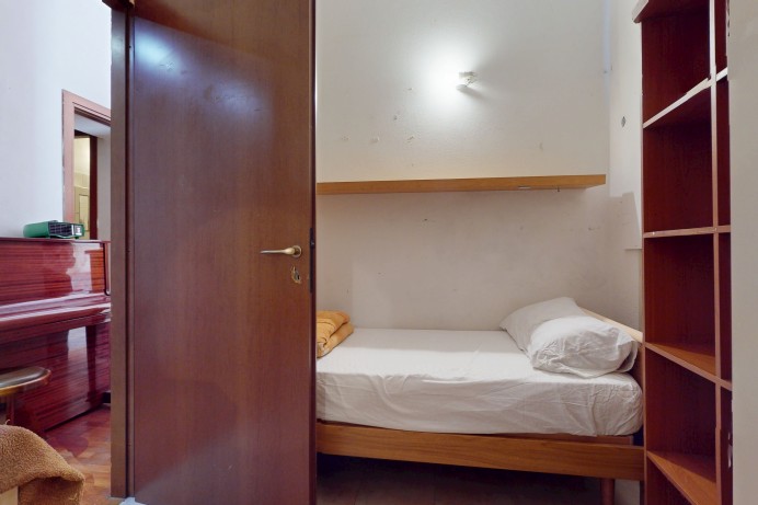 Trilocale in Vendita a Milano 15 
