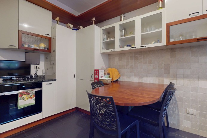 Villa in Vendita a Brugherio 5 