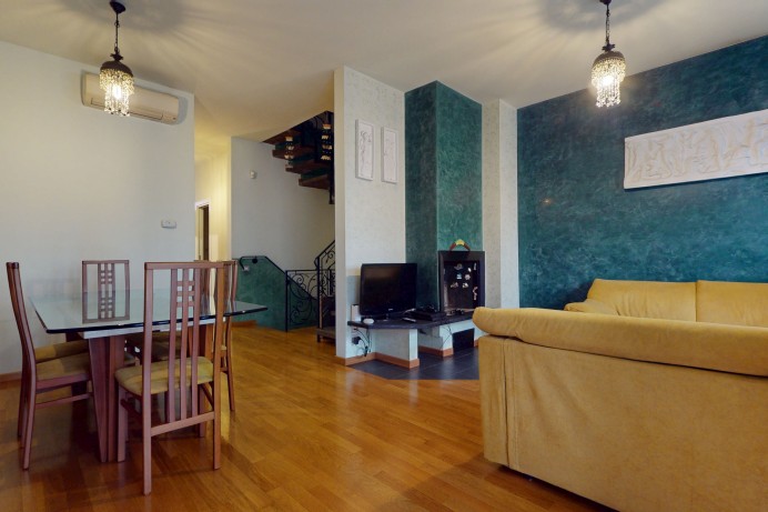 Villa in Vendita a Brugherio 1 