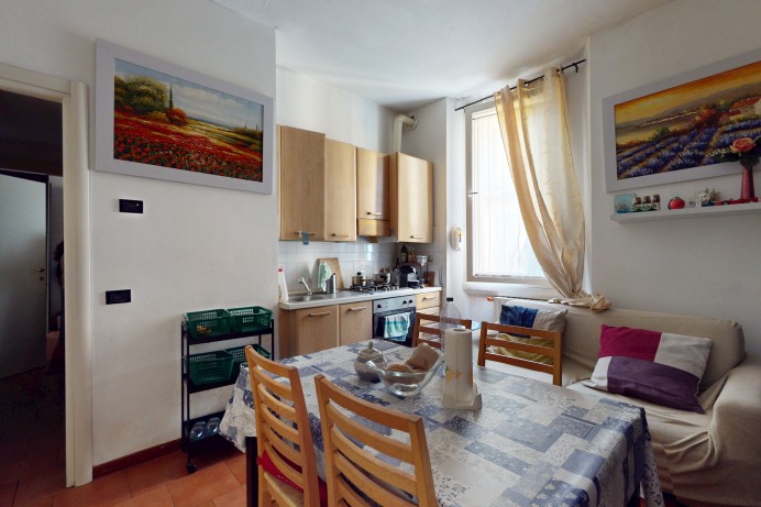 BILOCALE IN VIA PASTEUR