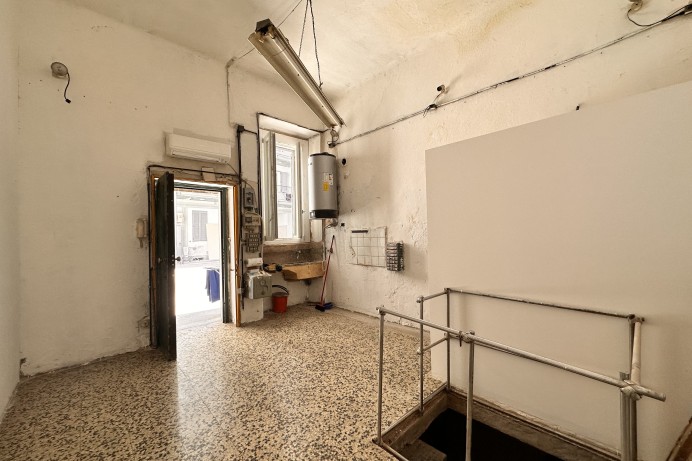 Appartamento in Vendita a Milano 5 