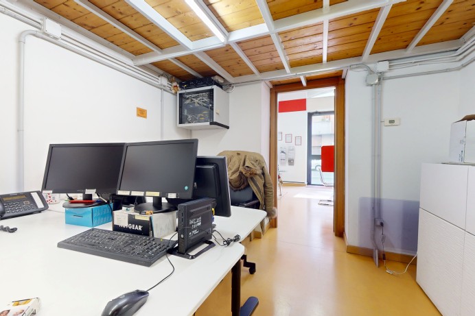Locale Commerciale in Vendita a Milano 3 