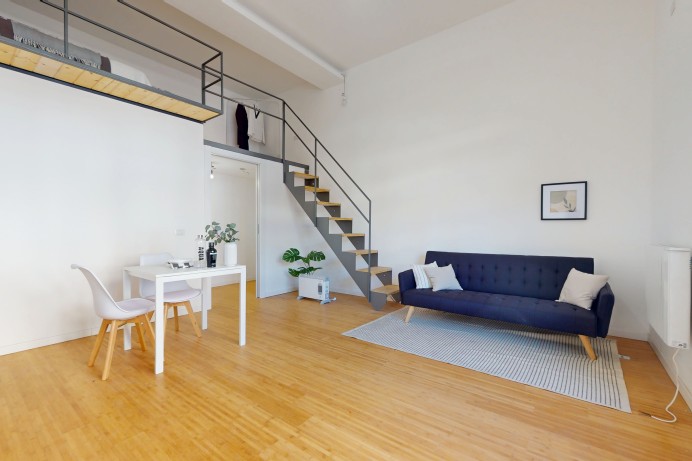 Appartamento in Vendita a Milano 2 