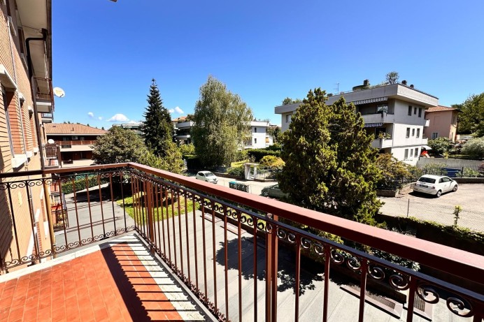Trilocale in Vendita a Varese 8 
