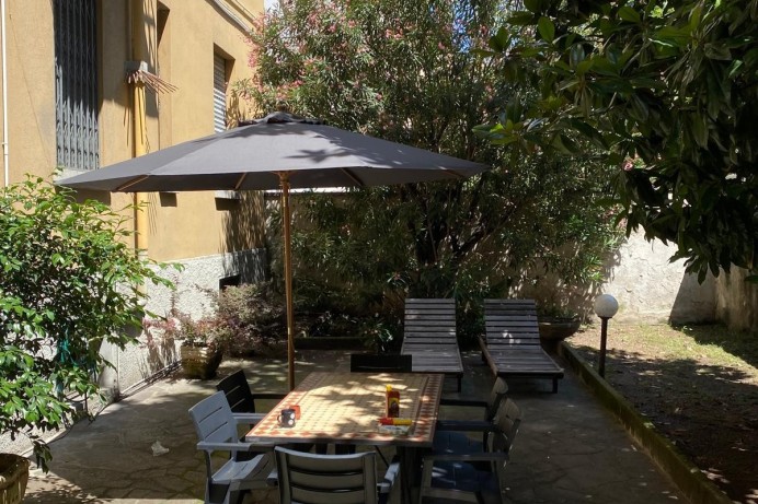 TRILOCALE CON DOPPIO GIARDINO