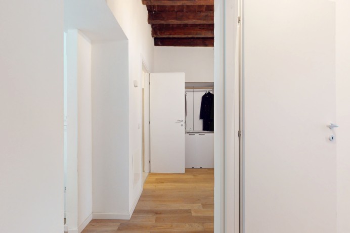 Appartamento in Vendita a Milano 17 