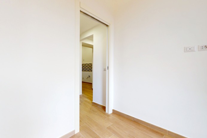 Appartamento in Vendita a Milano 13 