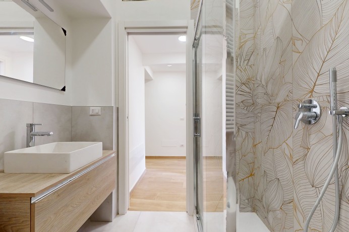 Appartamento in Vendita a Milano 8 