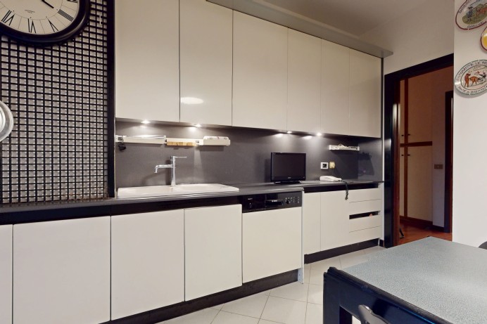 Appartamento in Vendita a Milano 7 