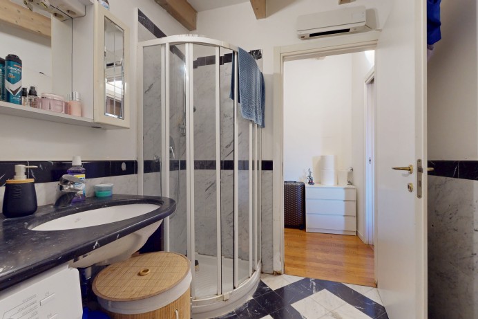 Bilocale in Vendita a Milano 16 