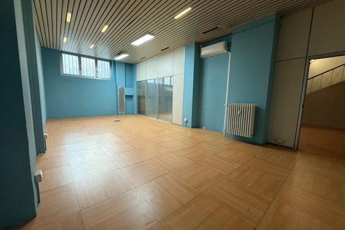 Negozio in Affitto a Milano 14 