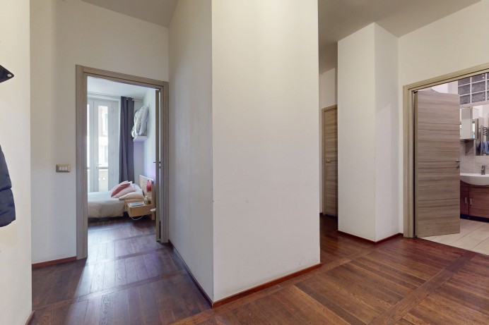 Appartamento in Vendita a Milano 9 