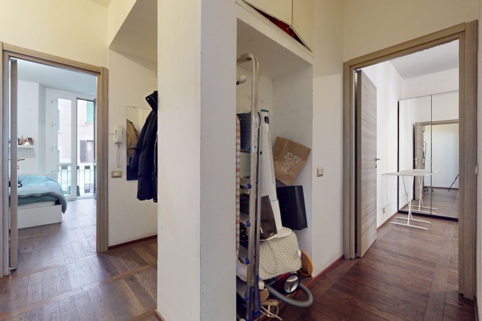 Appartamento in Vendita a Milano 16 