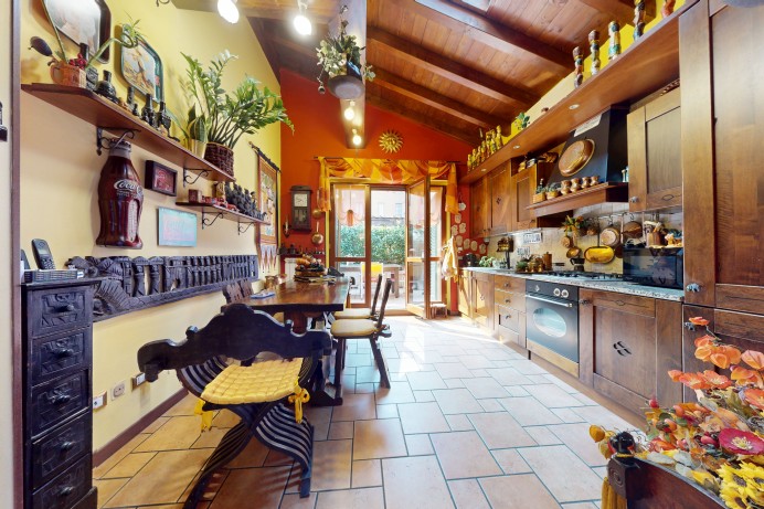 Quadrilocale in Vendita a Milano 5 