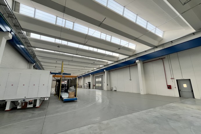 Capannone Industriale in Vendita a Milano 1 