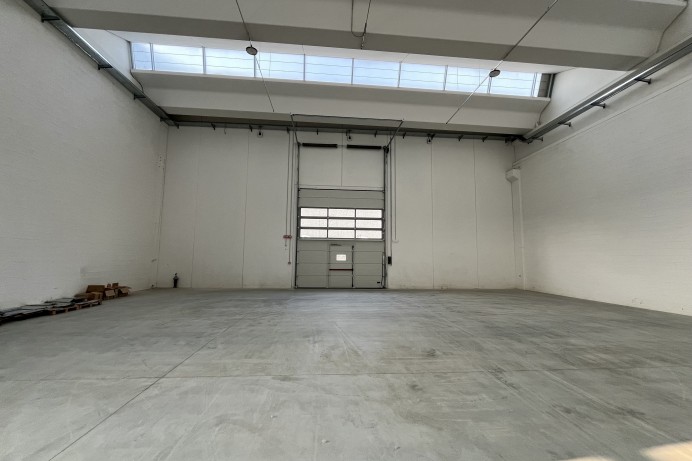 Capannone Industriale in Vendita a Milano 19 