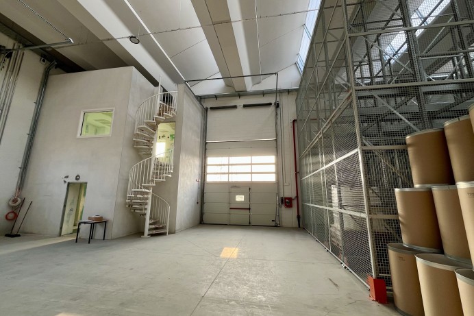 Capannone Industriale in Vendita a Milano 33 