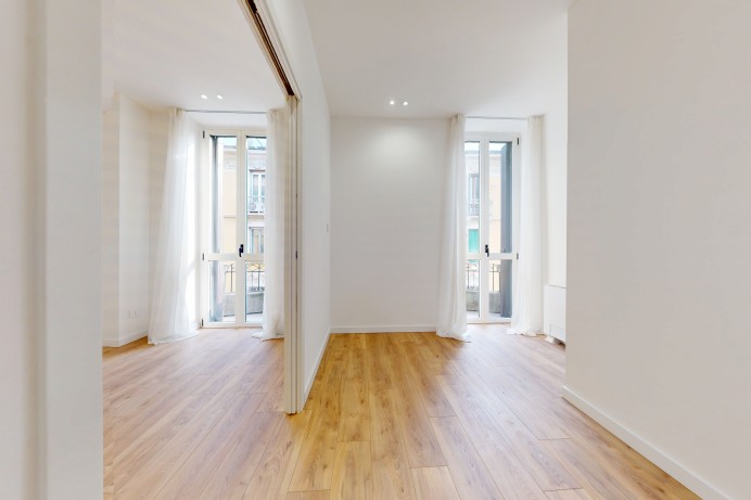 LUMINOSO TRILOCALE RISTRUTT...