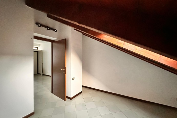 Trilocale in Affitto a Milano 4 