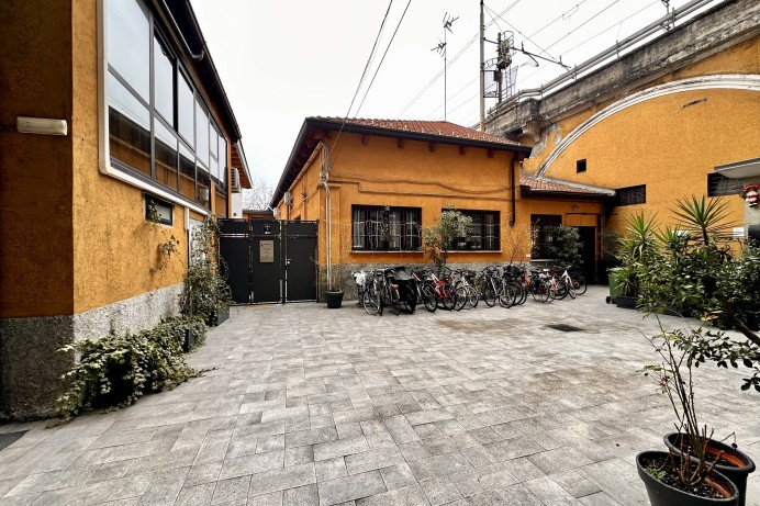 Bilocale in Vendita a Milano 16 