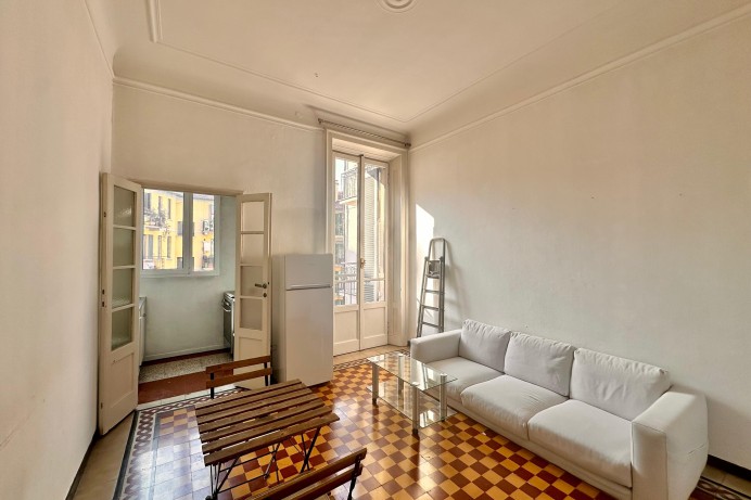 AMPIO BILOCALE IN AFFITTO