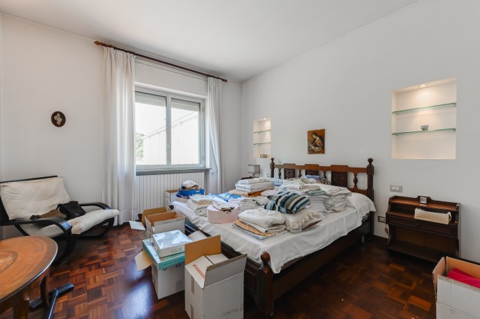 Appartamento in Vendita a Locate Di Triulzi 14 