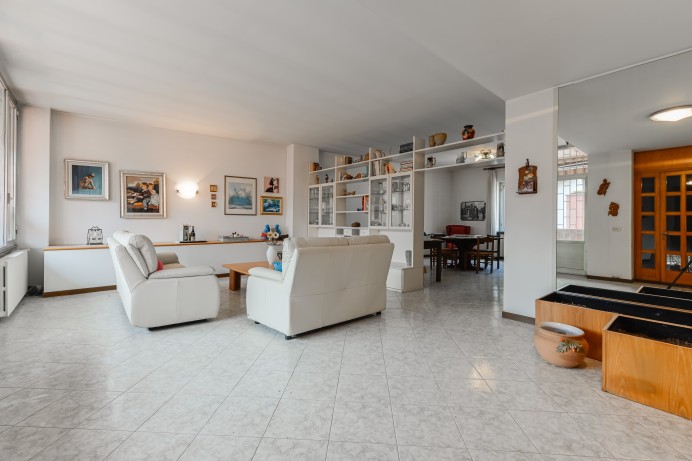 Appartamento in Vendita a Locate Di Triulzi 0 