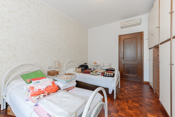 Appartamento in Vendita a Locate Di Triulzi 16 