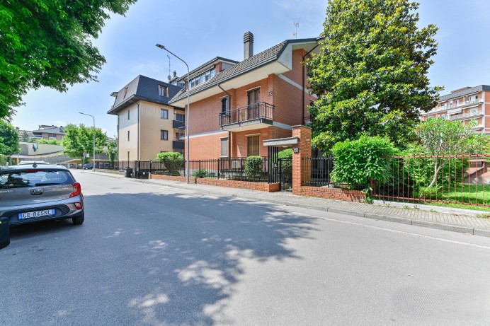 Appartamento in Vendita a Opera 18 