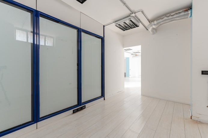 Ufficio in Vendita a Milano 24 