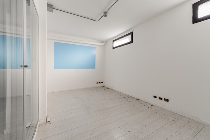 Ufficio in Vendita a Milano 6 