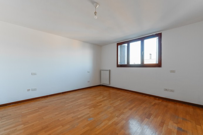 Trilocale in Vendita a Opera 16 