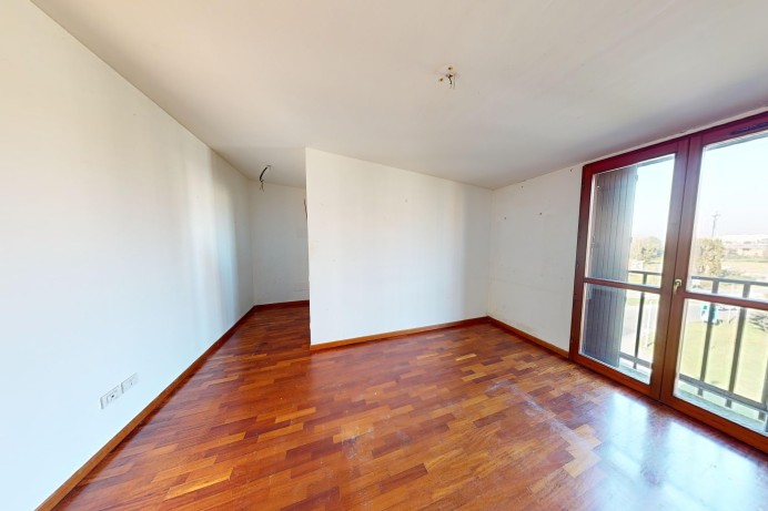 LUMINOSO QUADRILOCALE RISTR...