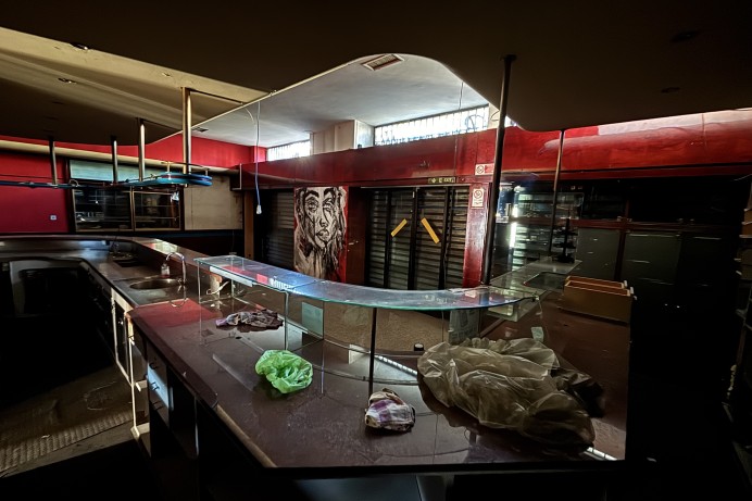 Attività Commerciale in Affitto a Milano 10 