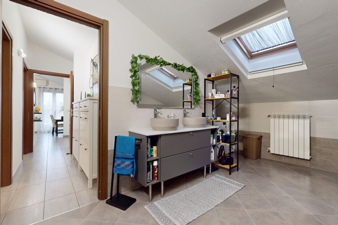 Trilocale in Vendita a San Zenone Al Lambro 34 