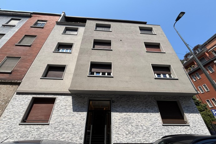 AMPIO TRILOCALE IN VENDITA