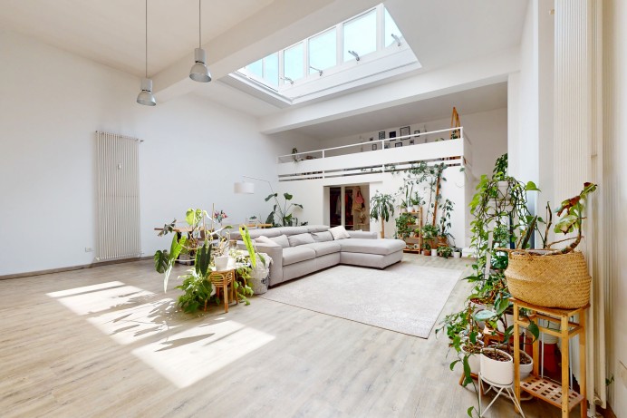 LUMINOSO LOFT IN VENDITA
