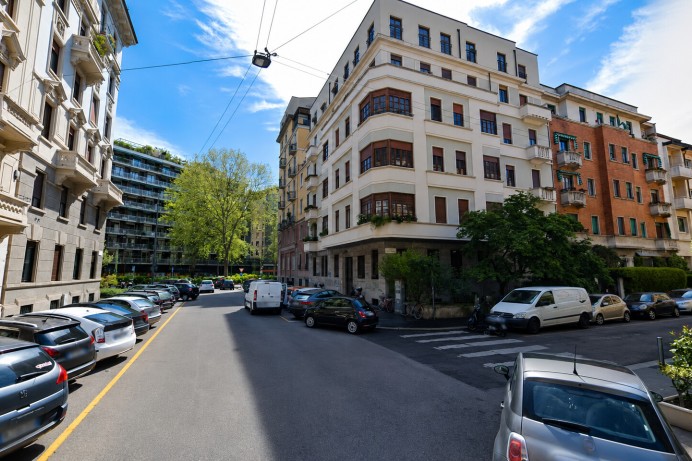 BILOCALE RISTRUTTURATO IN V...