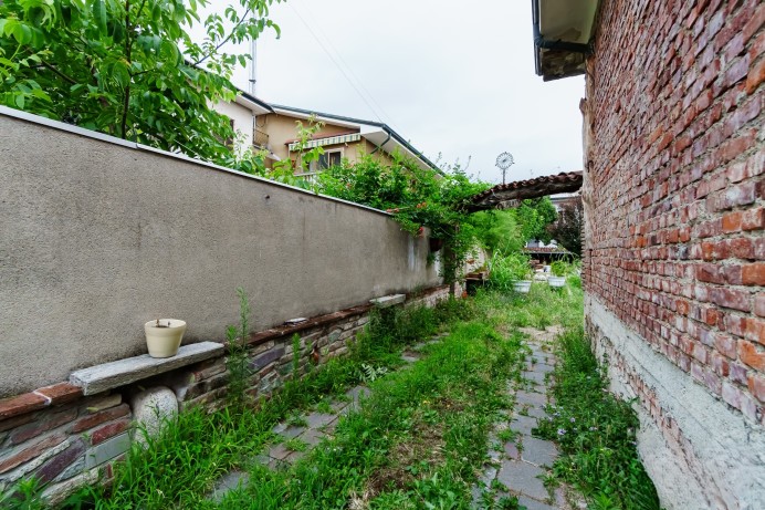 Villa Singola in Vendita a Locate Di Triulzi 15 