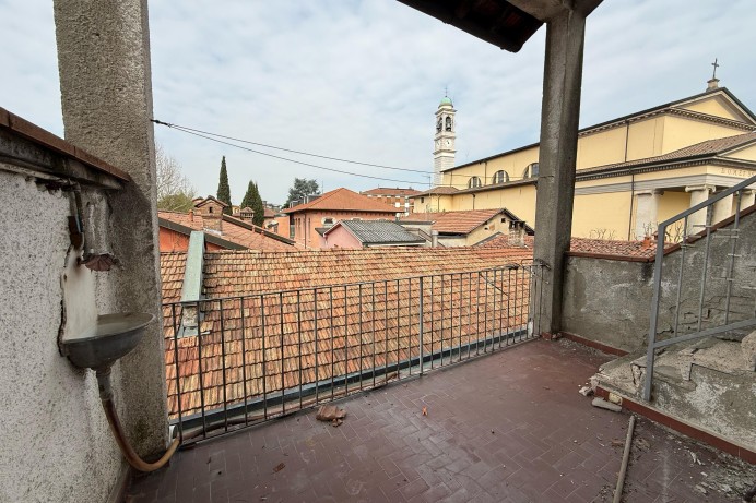 Porzione Di Casa Di Corte in Vendita a Concorezzo 5 