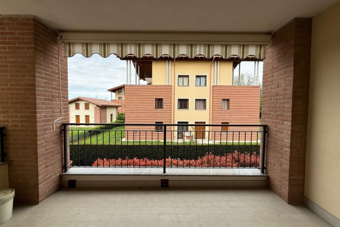 Appartamento in Vendita a Carnate 11 